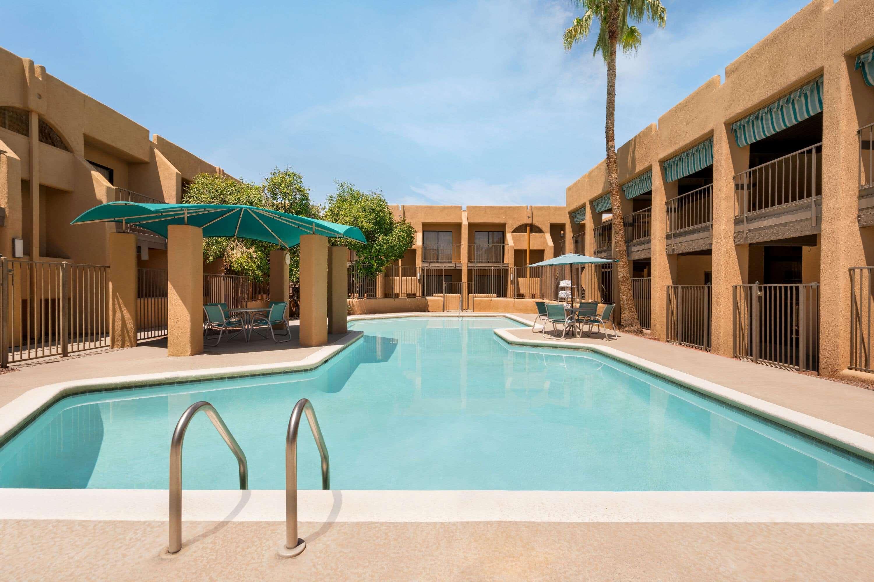 Hotel Ramada By Wyndham Tucson Airport Drexel Heights Zewnętrze zdjęcie