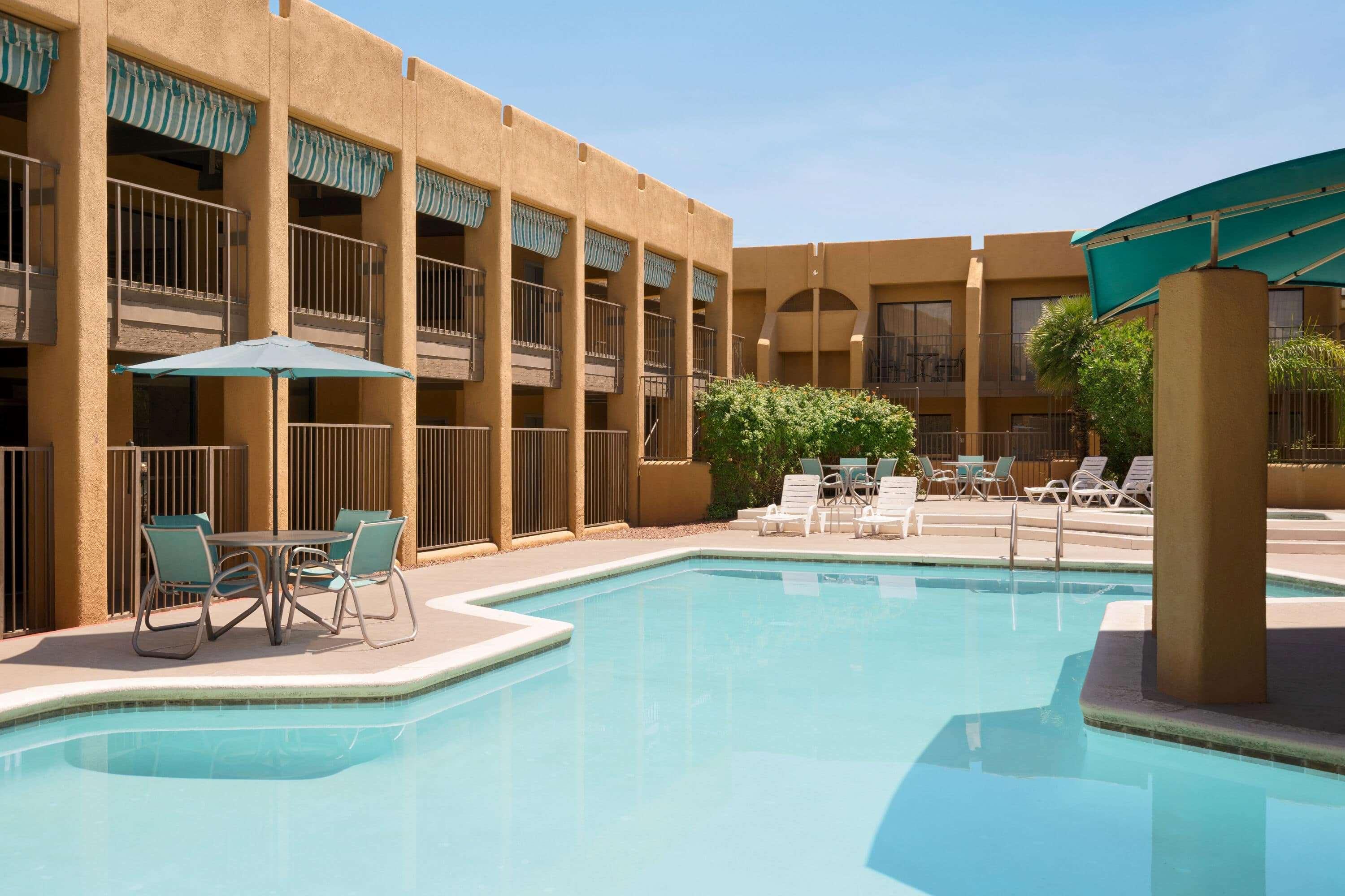 Hotel Ramada By Wyndham Tucson Airport Drexel Heights Zewnętrze zdjęcie