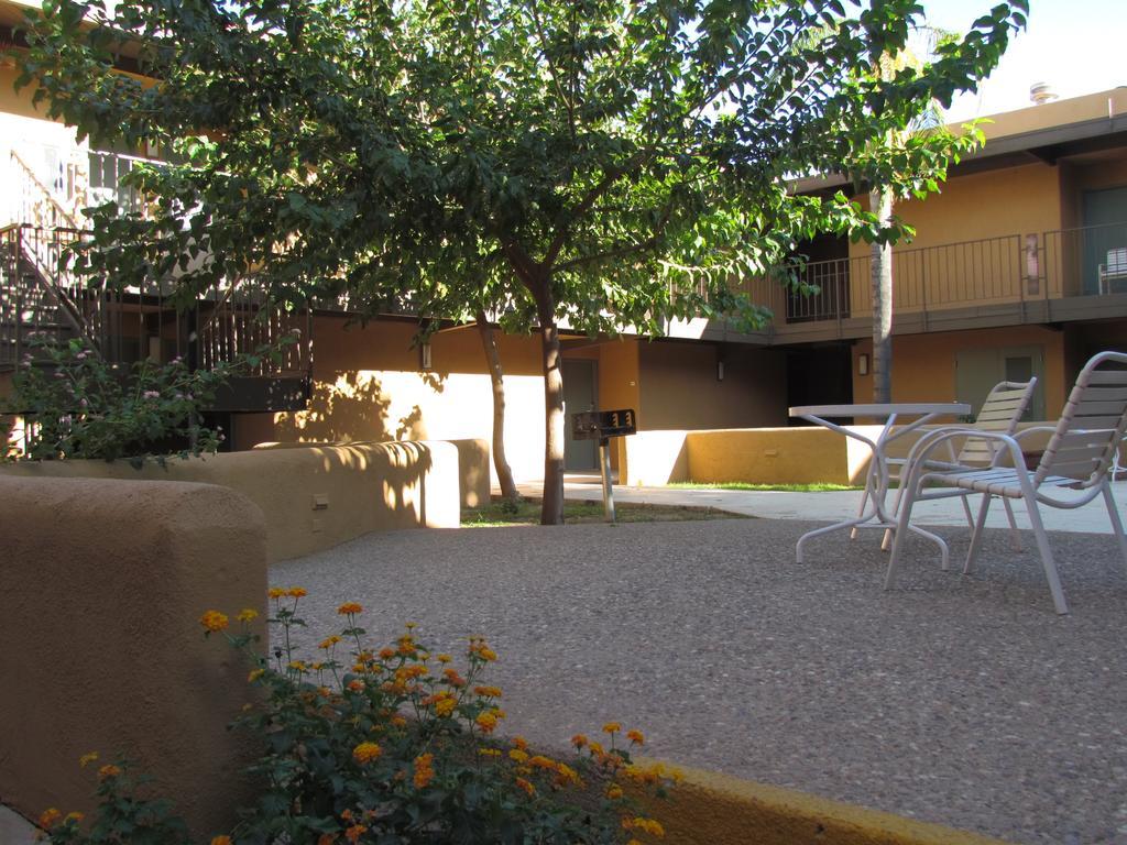 Hotel Ramada By Wyndham Tucson Airport Drexel Heights Zewnętrze zdjęcie